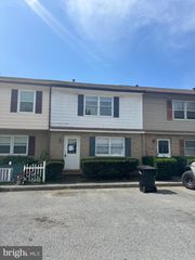 19 JIGSAW PL, Winchester, VA 22601