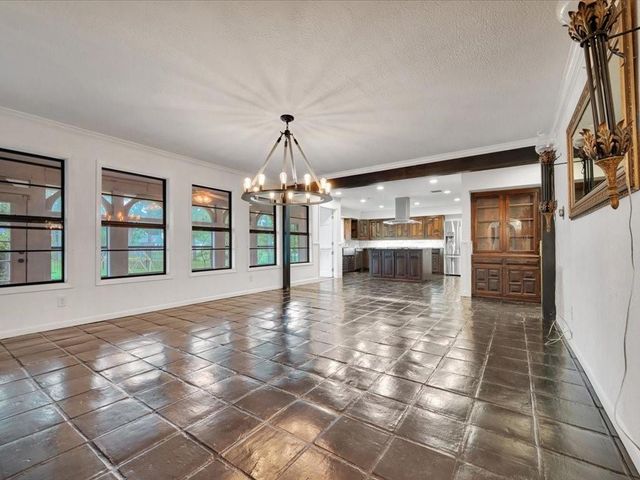 407 Muirfield Drive, Lufkin, TX 75901