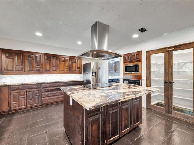 407 Muirfield Drive, Lufkin, TX 75901
