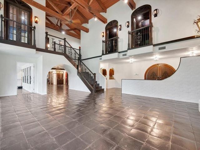 407 Muirfield Drive, Lufkin, TX 75901