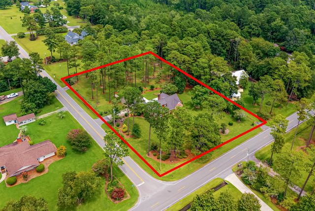 481 Fox Bay Rd., Loris, SC 29569