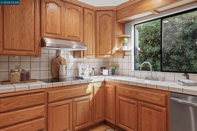 3613 Longview Rd, Antioch, CA 94509