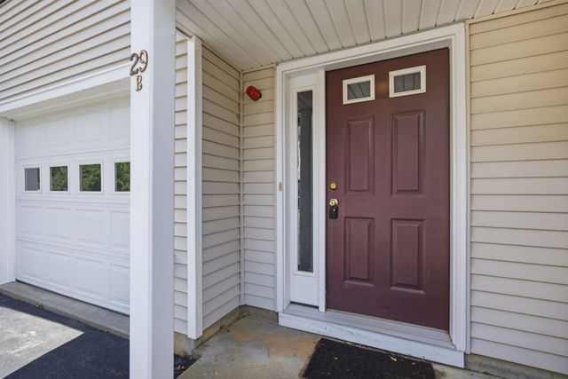 29 Melissa Way Unit B, Laconia, NH 03246