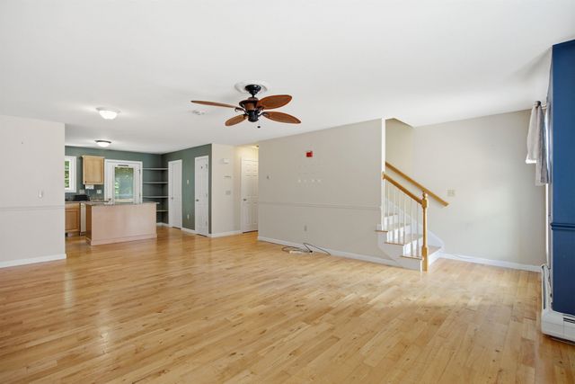 29 Melissa Way Unit B, Laconia, NH 03246