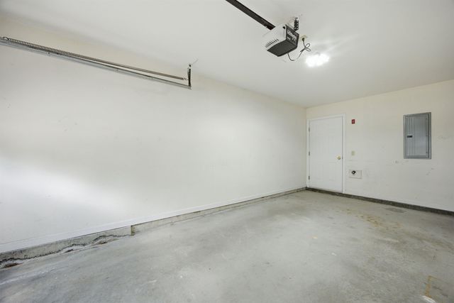 29 Melissa Way Unit B, Laconia, NH 03246