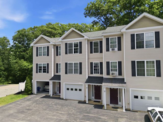 29 Melissa Way Unit B, Laconia, NH 03246