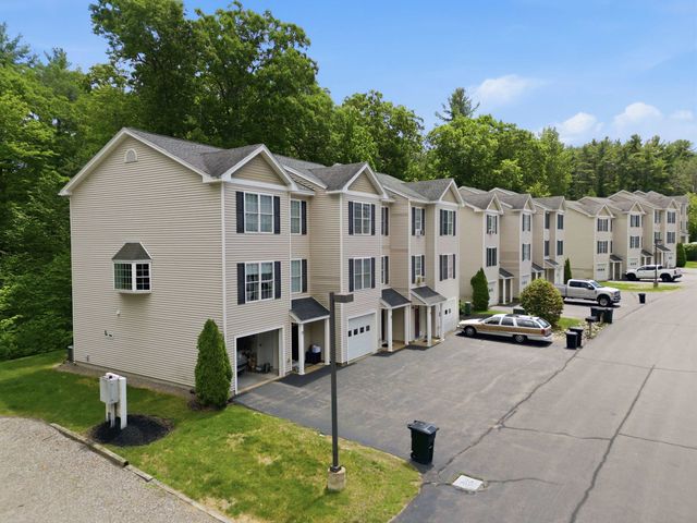 29 Melissa Way Unit B, Laconia, NH 03246