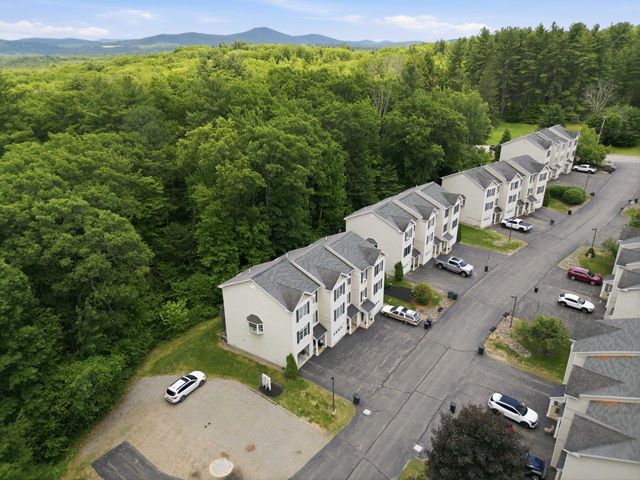 29 Melissa Way Unit B, Laconia, NH 03246