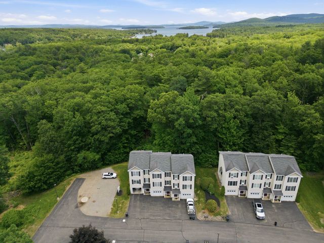 29 Melissa Way Unit B, Laconia, NH 03246