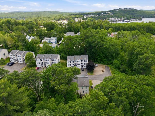 29 Melissa Way Unit B, Laconia, NH 03246