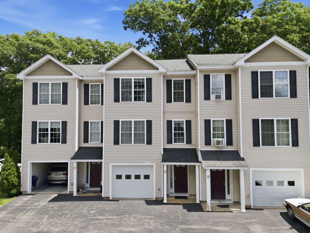 29 Melissa Way Unit B, Laconia, NH 03246