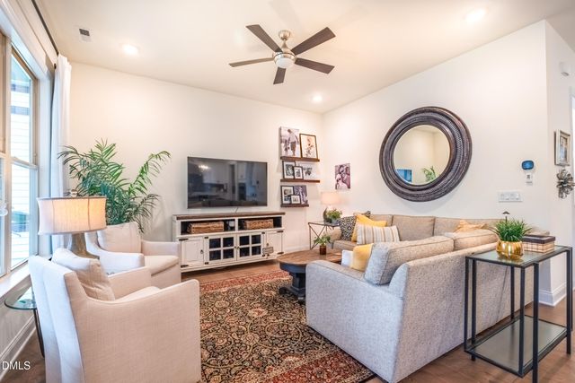 3512 Olive Glen Drive, Apex, NC 27502