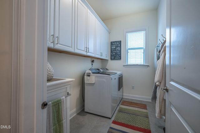 3512 Olive Glen Drive, Apex, NC 27502