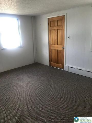 16 Andrewsville Street, Lansford Boro, PA 18232