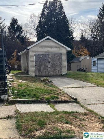 16 Andrewsville Street, Lansford Boro, PA 18232