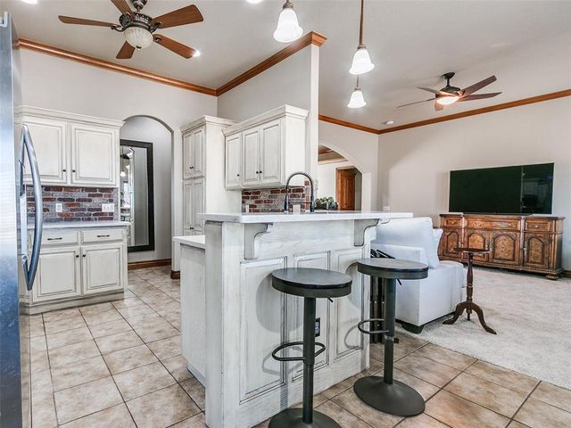 5785 Abby Lane, Piedmont, OK 73078