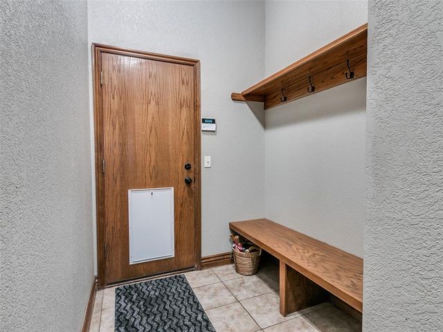 5785 Abby Lane, Piedmont, OK 73078