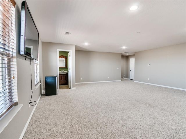 5785 Abby Lane, Piedmont, OK 73078