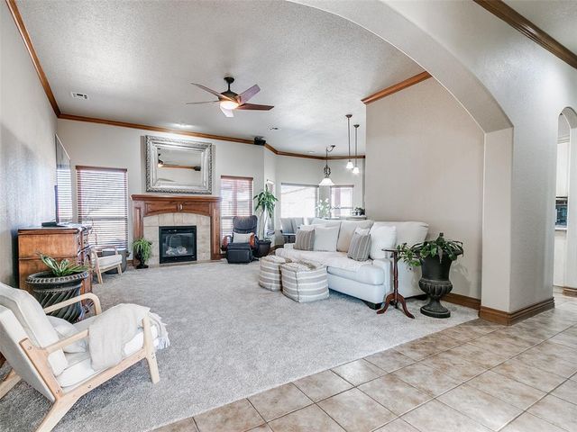 5785 Abby Lane, Piedmont, OK 73078