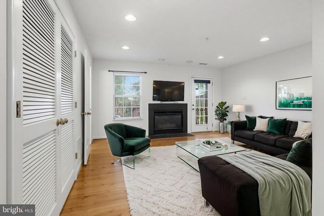 7023 DASHER FARM CT, Columbia, MD 21045