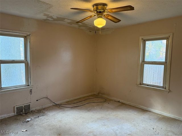 1798 E 337th Street, Eastlake, OH 44095