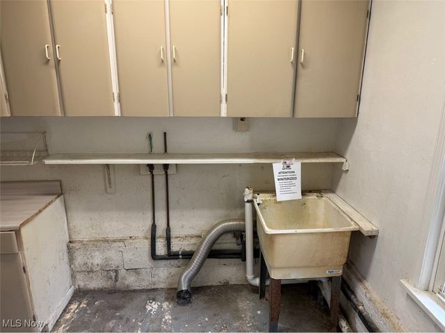 1798 E 337th Street, Eastlake, OH 44095