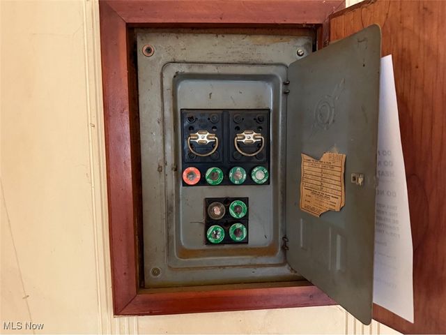 1798 E 337th Street, Eastlake, OH 44095