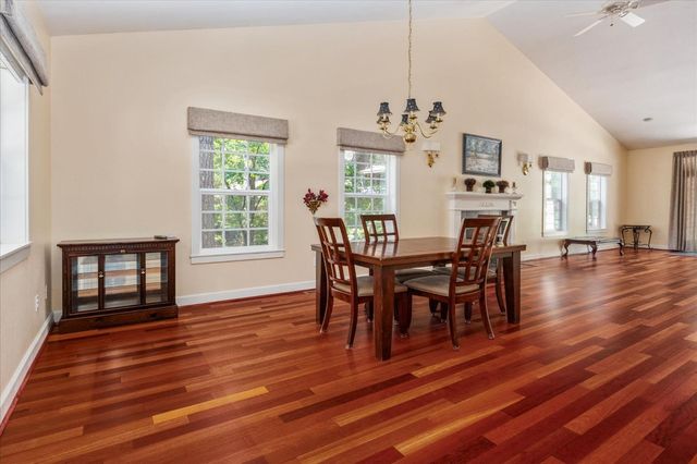 2514 Black Oak Dr, Arnold, CA 95223