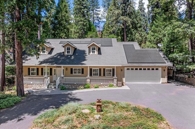 2514 Black Oak Dr, Arnold, CA 95223