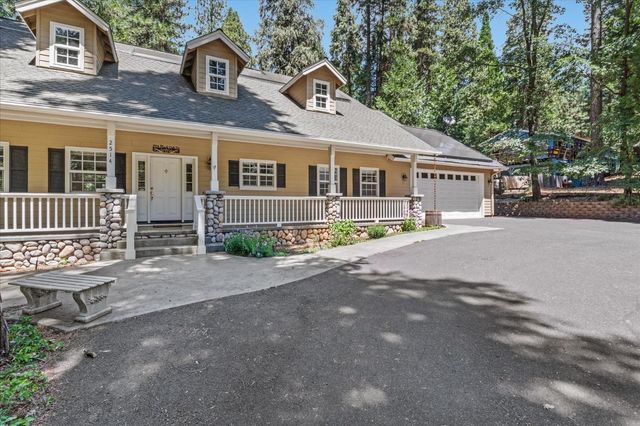 2514 Black Oak Dr, Arnold, CA 95223