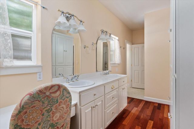 2514 Black Oak Dr, Arnold, CA 95223