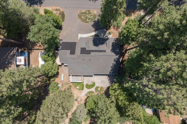2514 Black Oak Dr, Arnold, CA 95223