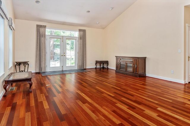 2514 Black Oak Dr, Arnold, CA 95223