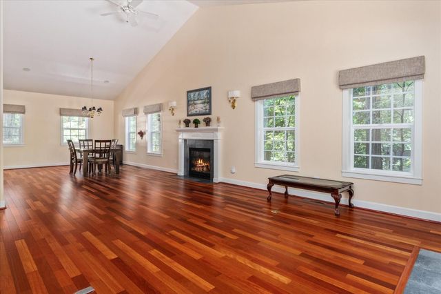 2514 Black Oak Dr, Arnold, CA 95223