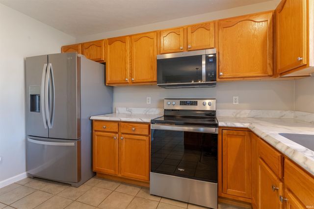 700 Woodall Drive, Evansville, IN 47711