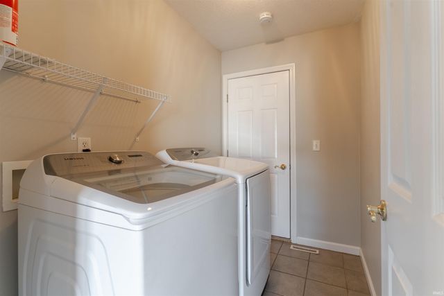 700 Woodall Drive, Evansville, IN 47711