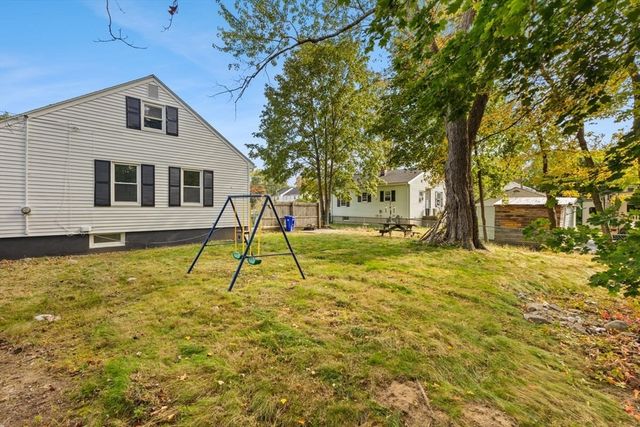 26 Lamb St, Attleboro, MA 02703
