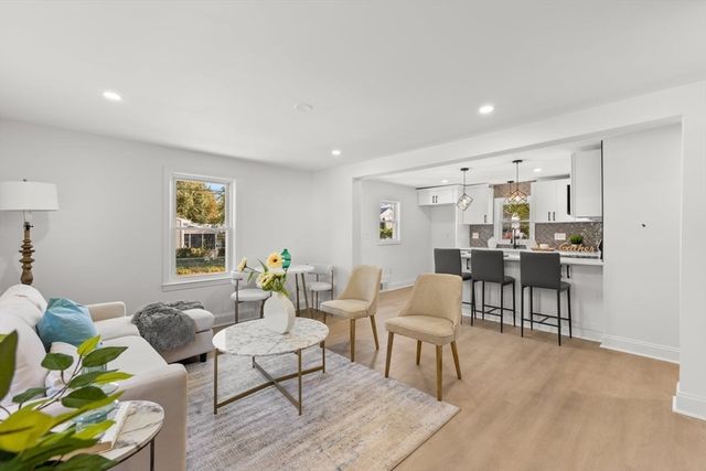 26 Lamb St, Attleboro, MA 02703