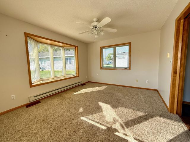 703 W Veterans Memorial Highway, Kasson, MN 55944