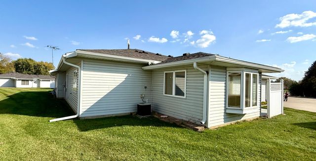 703 W Veterans Memorial Highway, Kasson, MN 55944