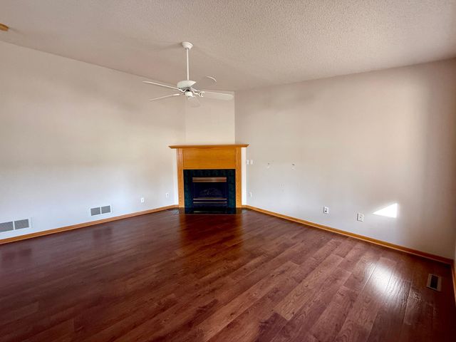 703 W Veterans Memorial Highway, Kasson, MN 55944