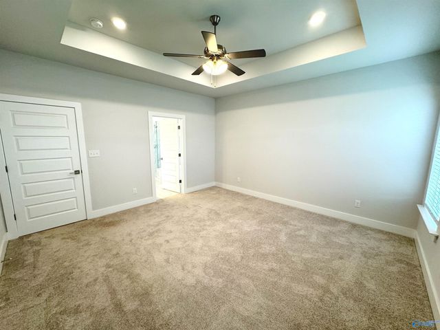 463 Raleigh Elm Drive, Huntsville, AL 35824