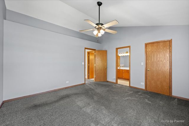 9 Crimson Court 9, Lake In The Hills, IL 60156
