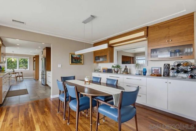 3327 Fenelon, San Diego, CA 92106