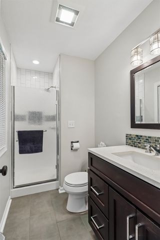 2905 37th Street, Des Moines, IA 50310