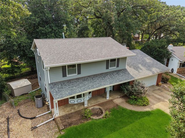 2905 37th Street, Des Moines, IA 50310