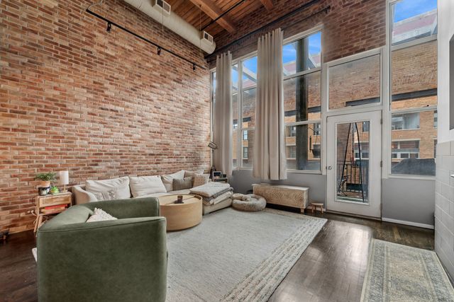 1000 W WASHINGTON Boulevard 430, Chicago, IL 60607