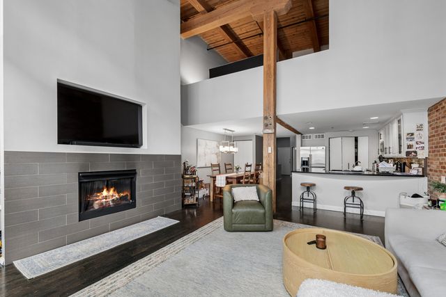 1000 W WASHINGTON Boulevard 430, Chicago, IL 60607