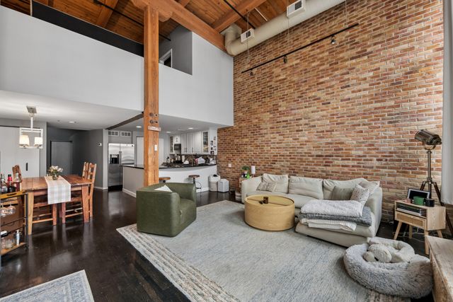 1000 W WASHINGTON Boulevard 430, Chicago, IL 60607