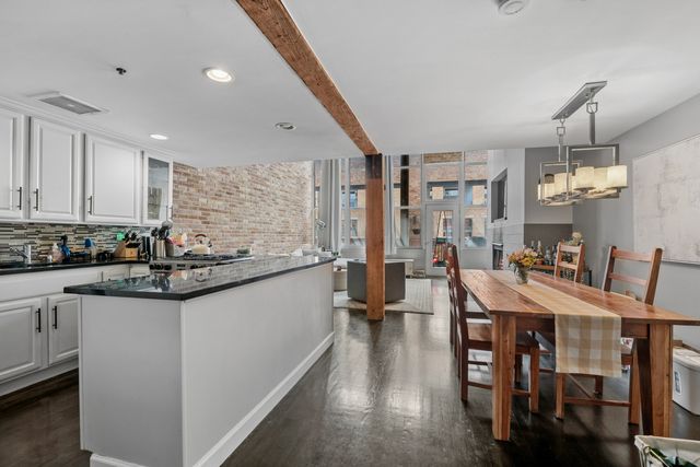 1000 W WASHINGTON Boulevard 430, Chicago, IL 60607